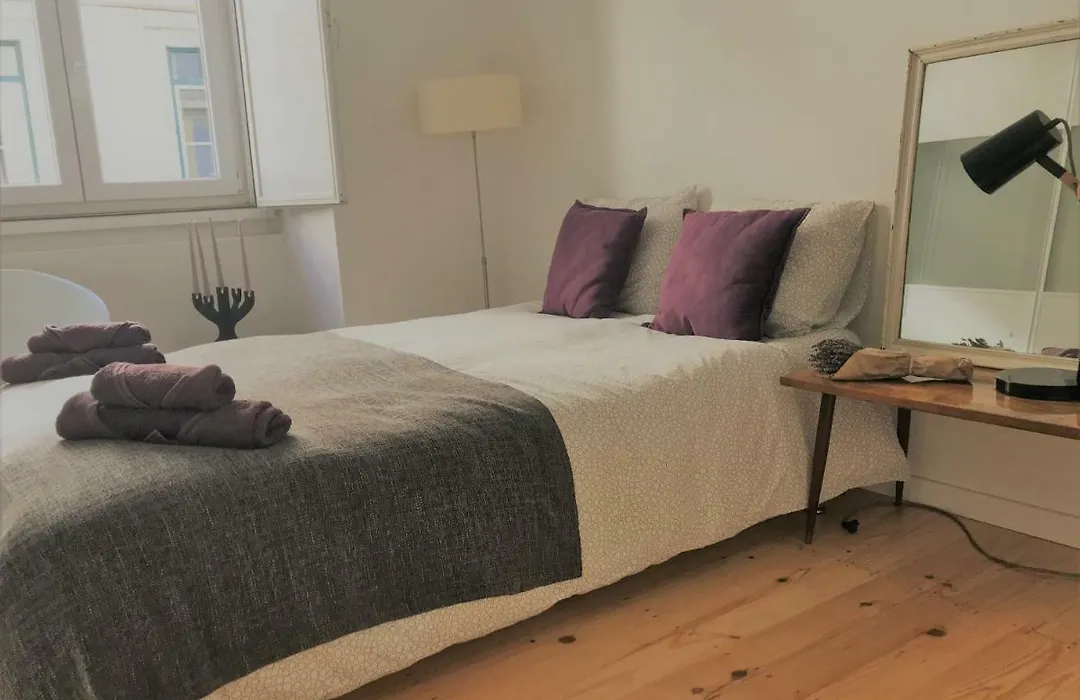 Baixa-Chiado Cosy 5 bedrooms-1